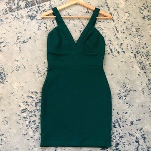 FINAL PRICE!! EUC Forever 21 Emerald Bodycon Dress